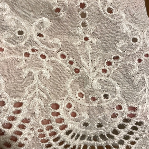Lace top - Picture 6 of 6